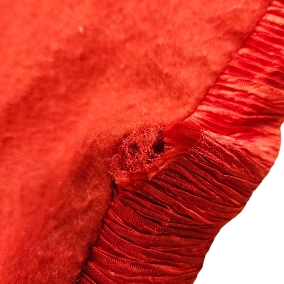 St. Nick's Choice Dark Green‎ Velvet & Red Trim Merry Christmas Tree Skirt F26 - Picture 3 of 7